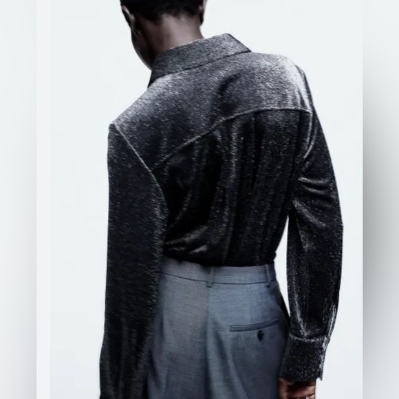 *NWT* Metallic Black Wet-Look Blouse L​​​​​​​​​​​​​​​​​​​​​​​ - Picture 1 of 9